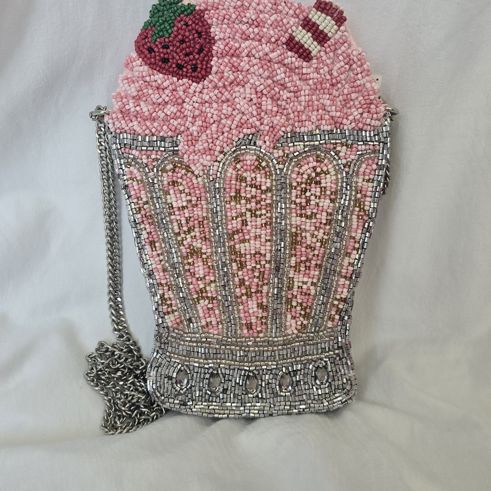 Viral Strawberry Icecream Purse